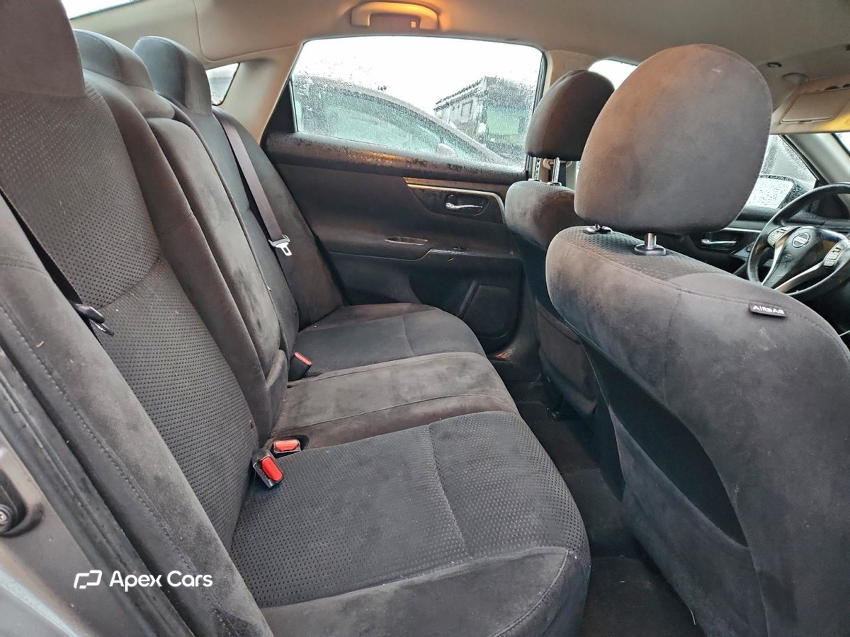 Nissan Altima 2015