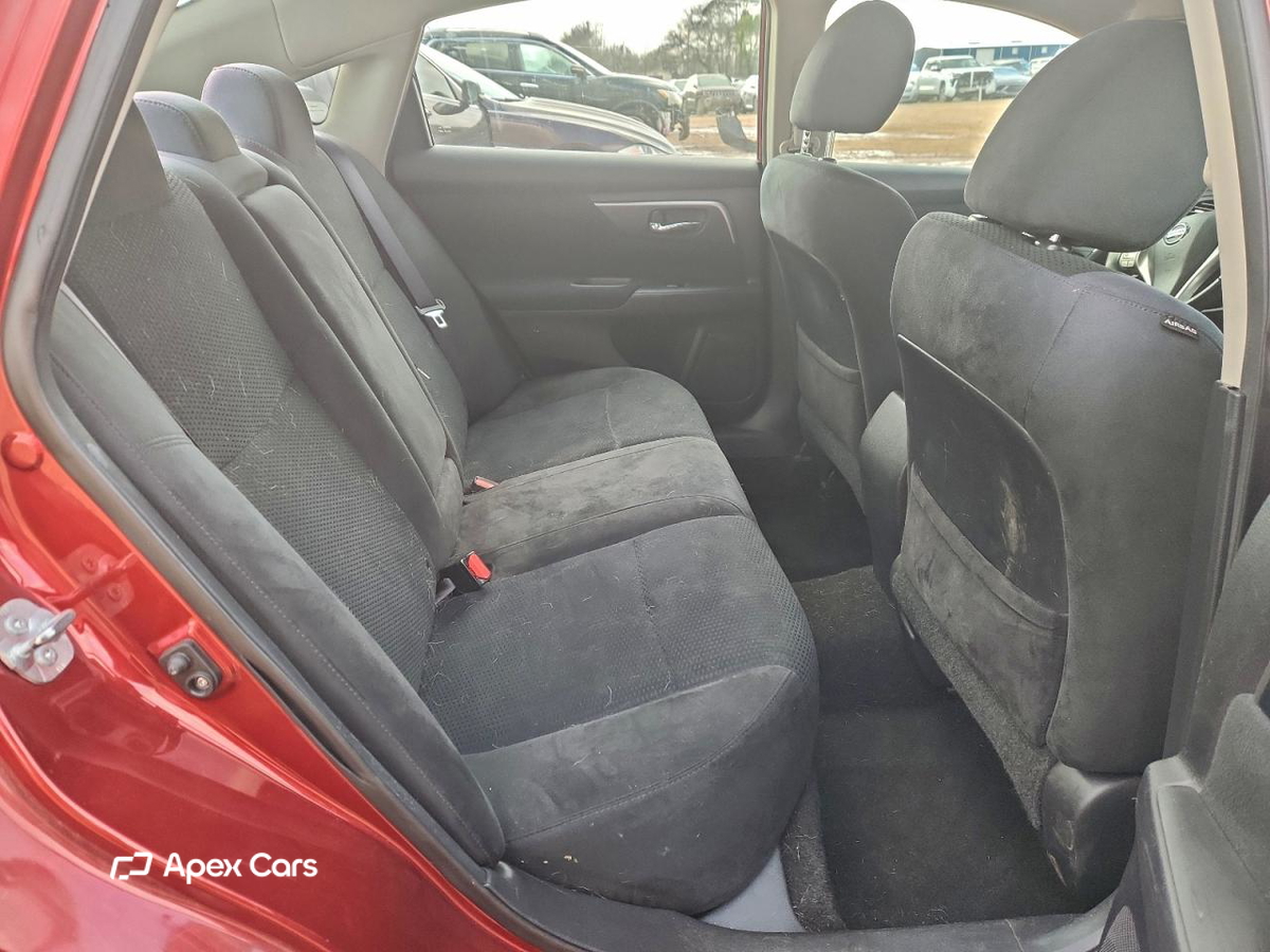 Nissan Altima 2015