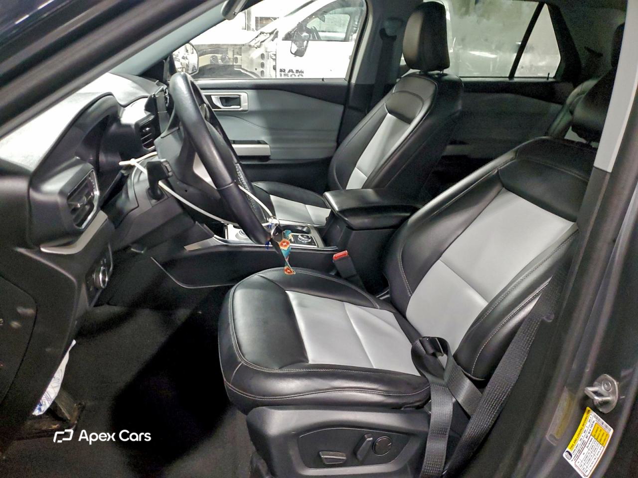 Ford Explorer 2023