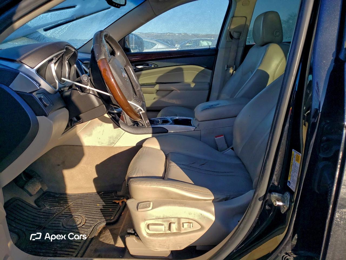 Cadillac SRX 2012