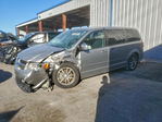 Dodge Caravan 2017