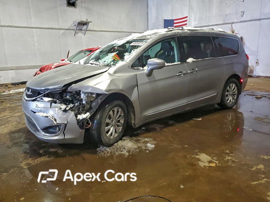 Chrysler Pacifica 2017 - Zdjęcie 1 z 14