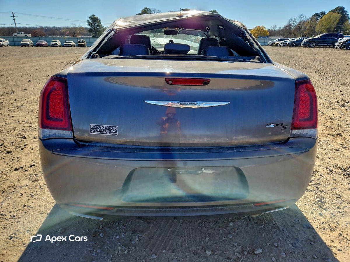 Chrysler 300 2019