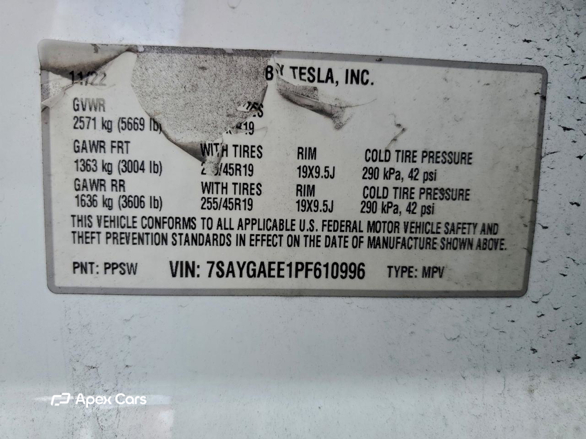 Tesla Model Y 2023