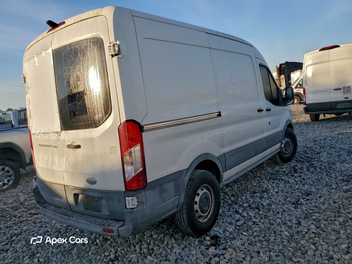 Ford Transit 2015