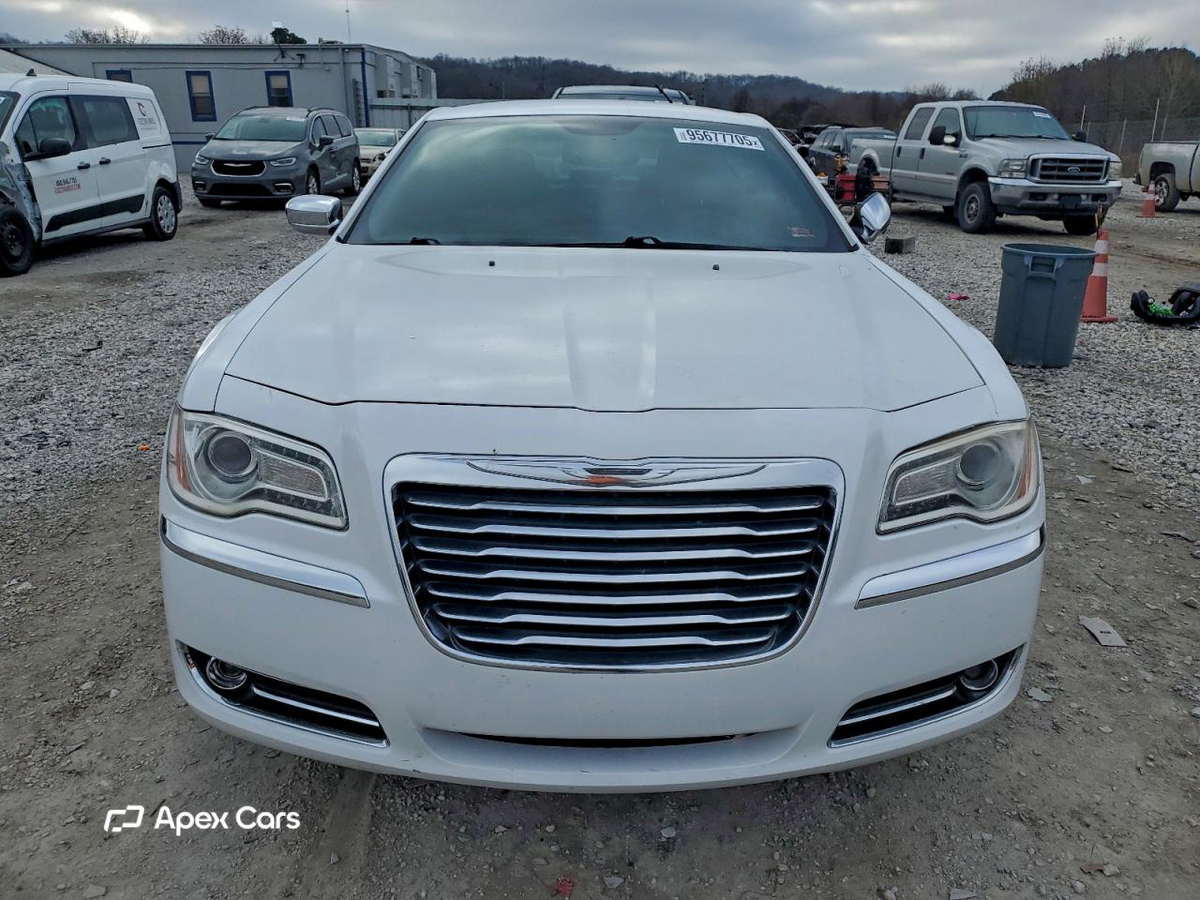 Chrysler 300 2012