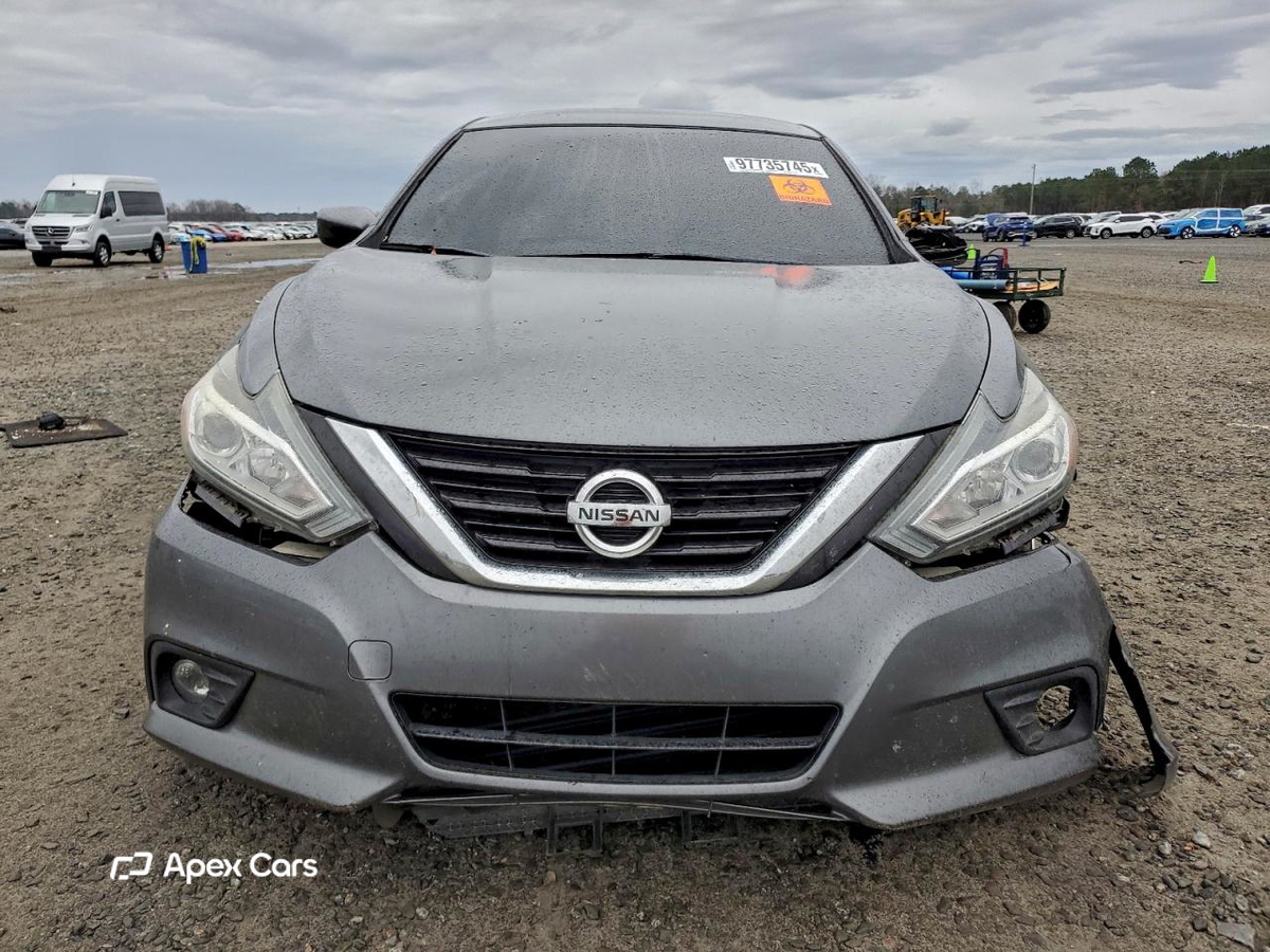 Nissan Altima 2018
