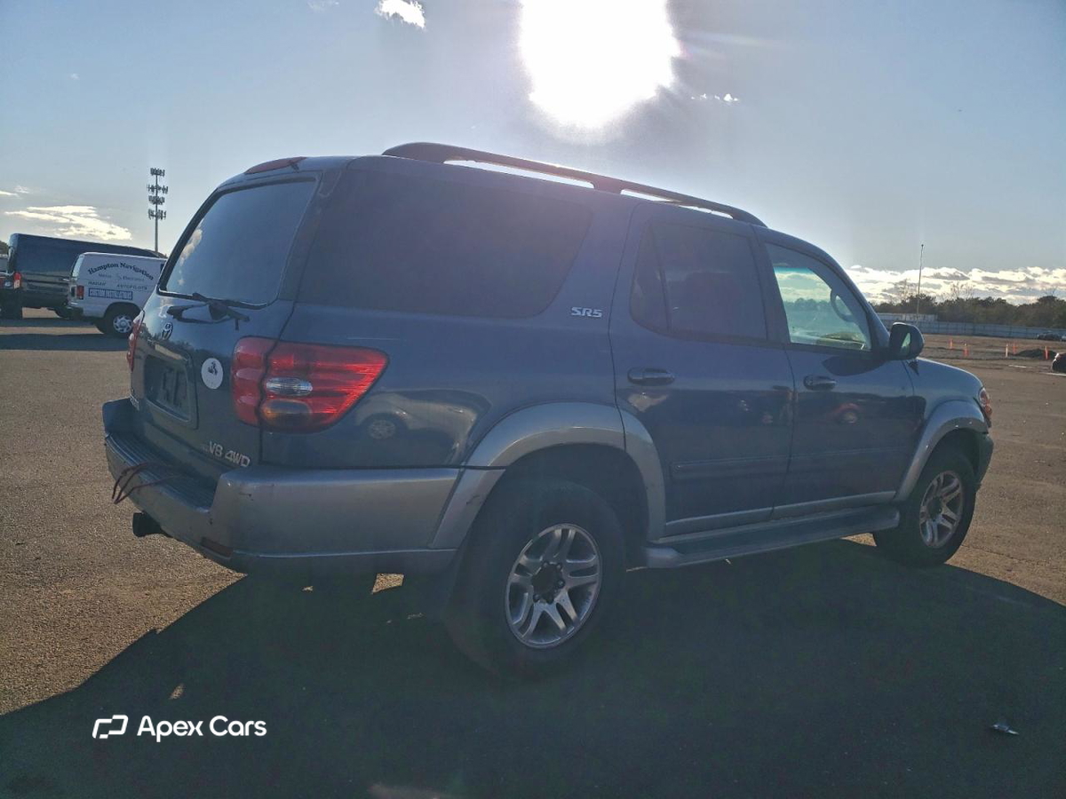 Toyota Sequoia 2004