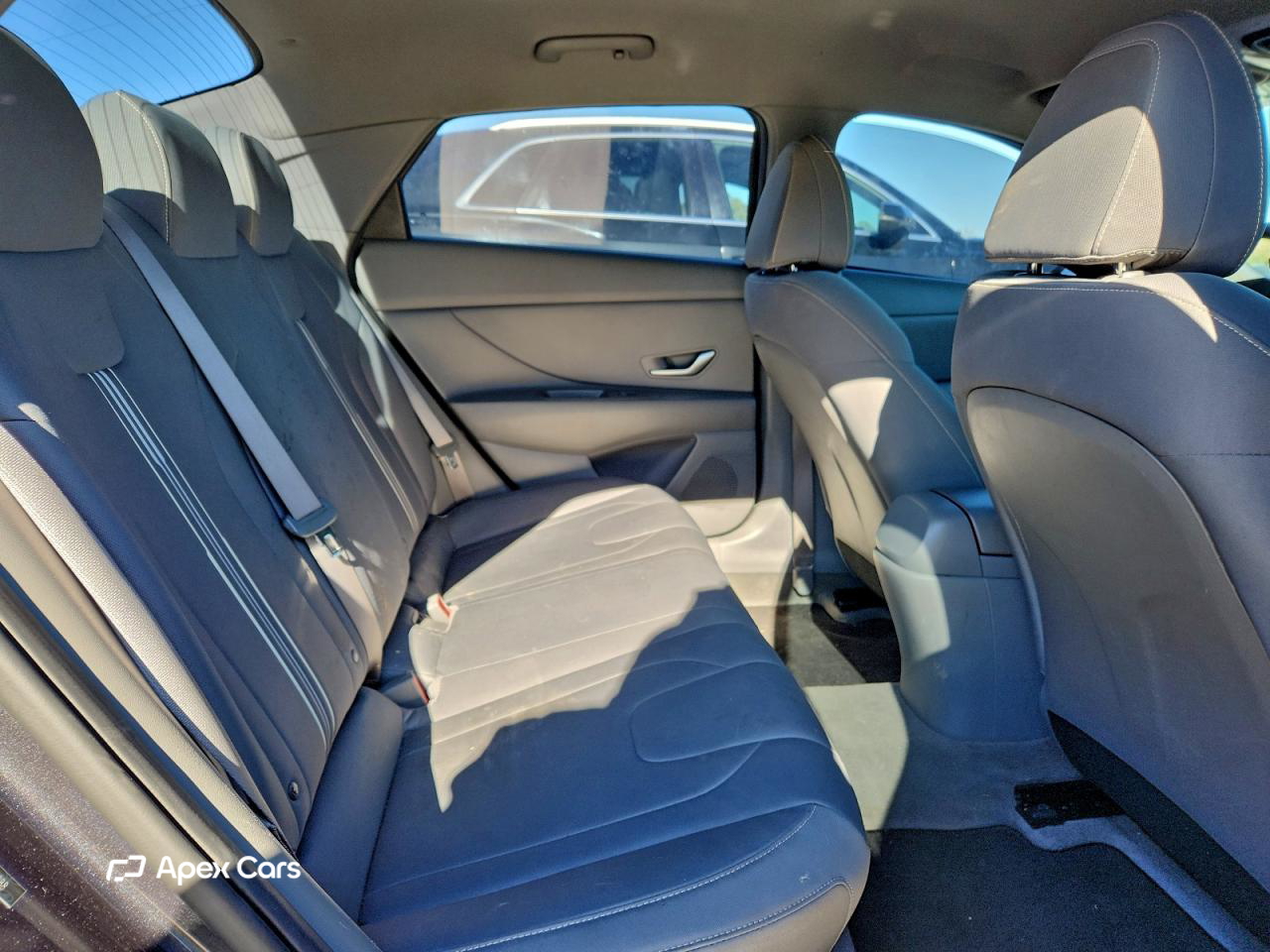 Hyundai Elantra 2023