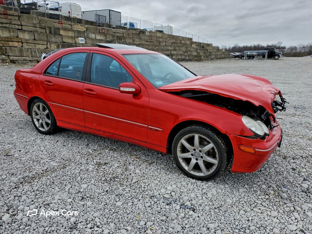 Mercedes-Benz  2003