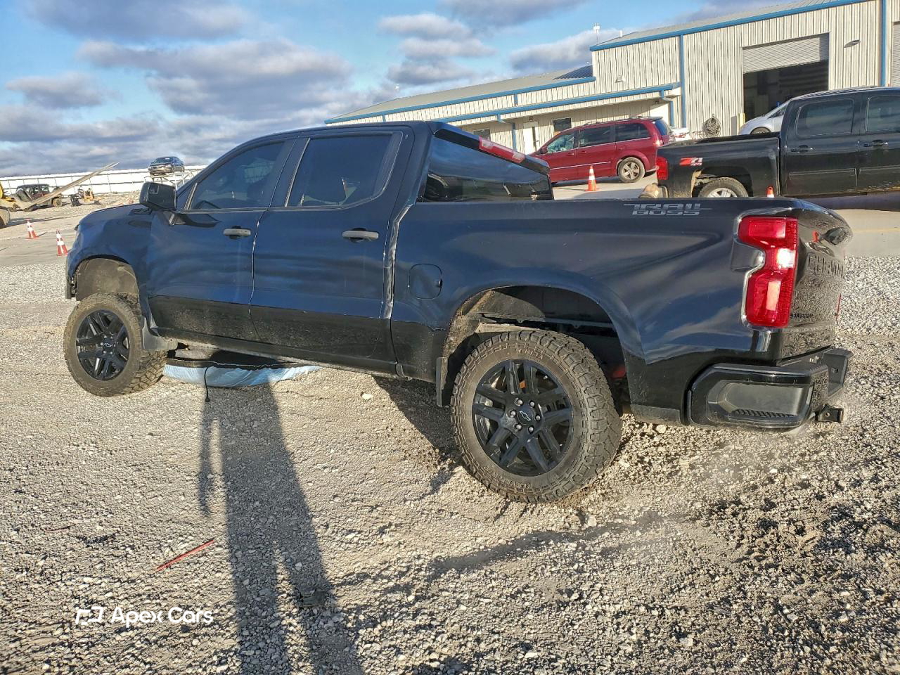 Chevrolet Silverado 2023