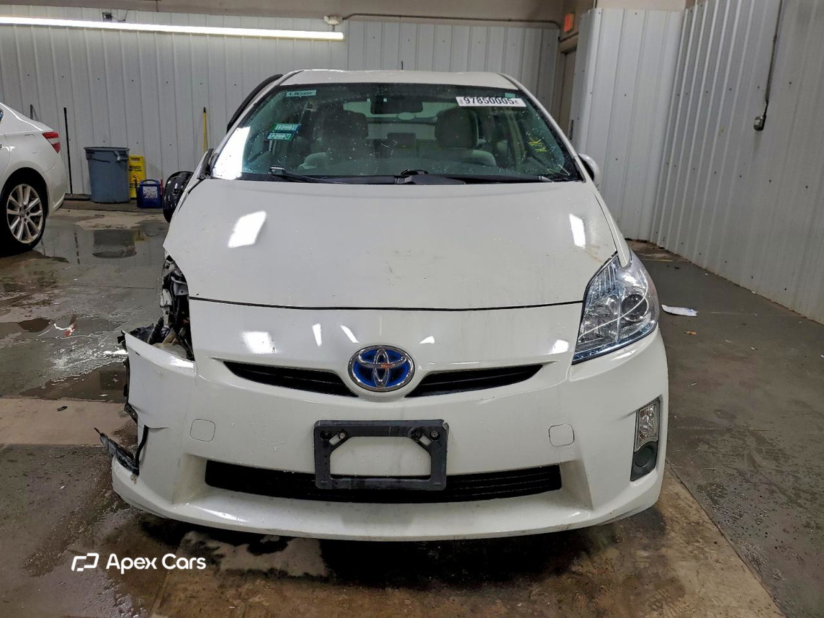 Toyota Prius 2011