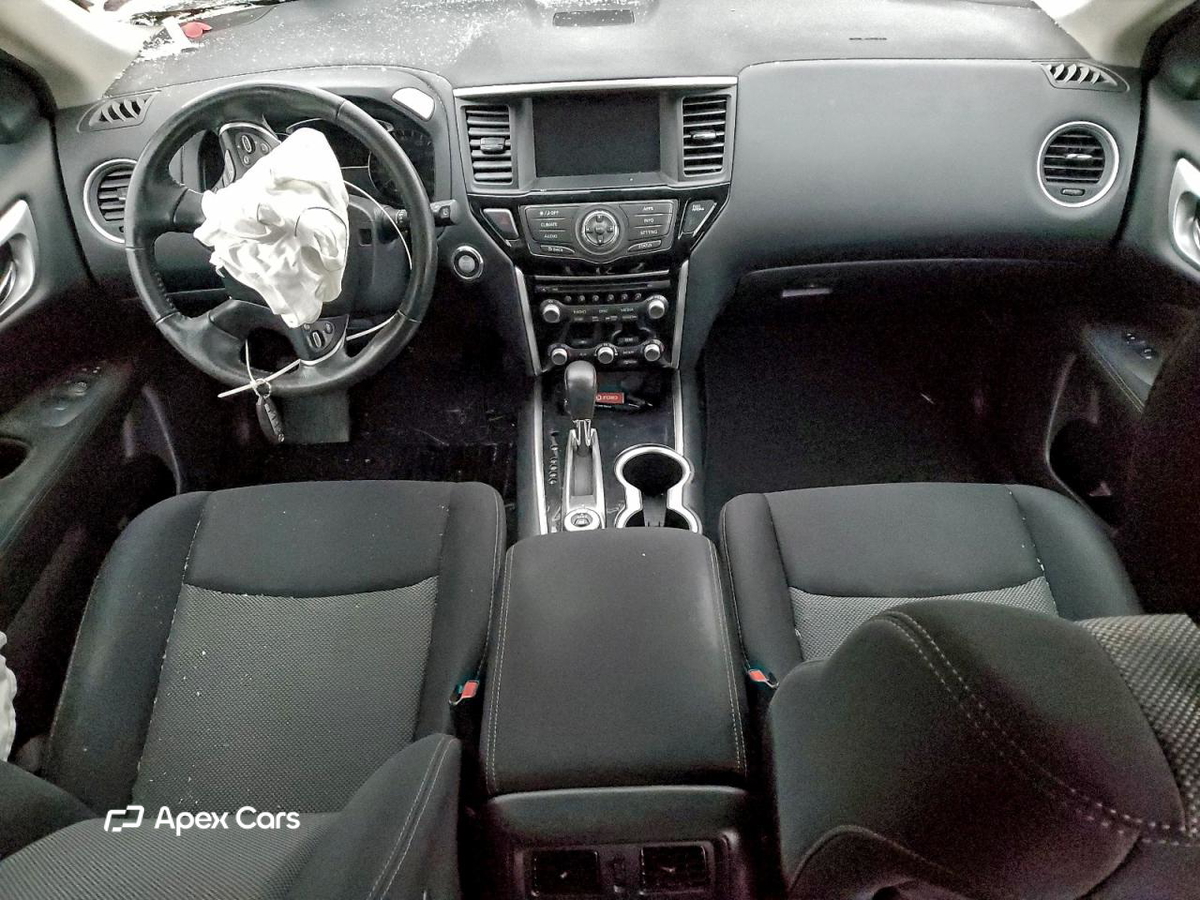 Nissan Pathfinder 2017