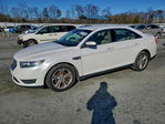 Ford Taurus 2015