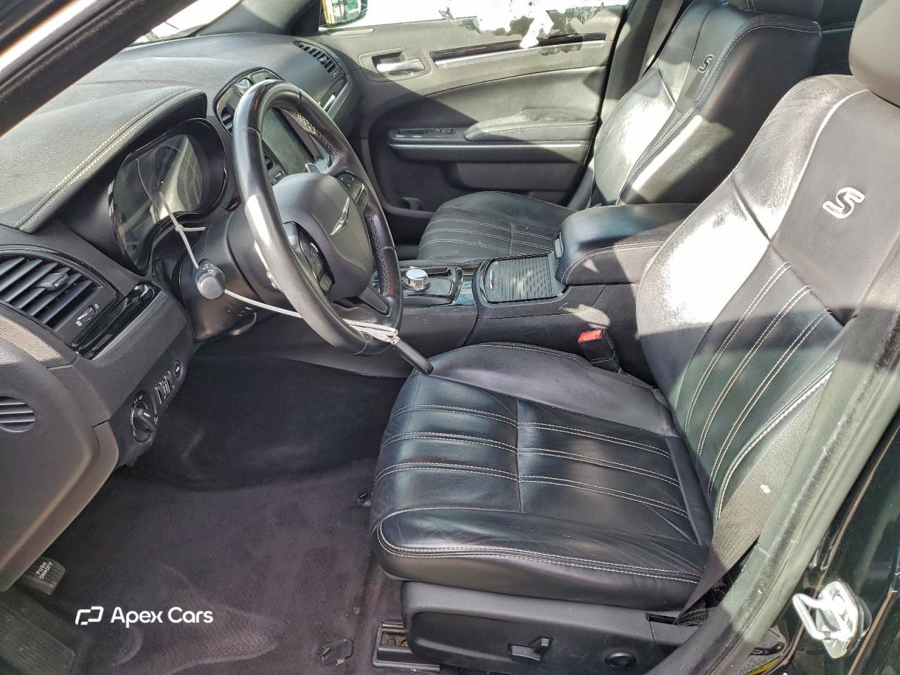Chrysler 300 2017