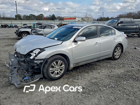 Nissan Altima 2012 - Image 1 of 13