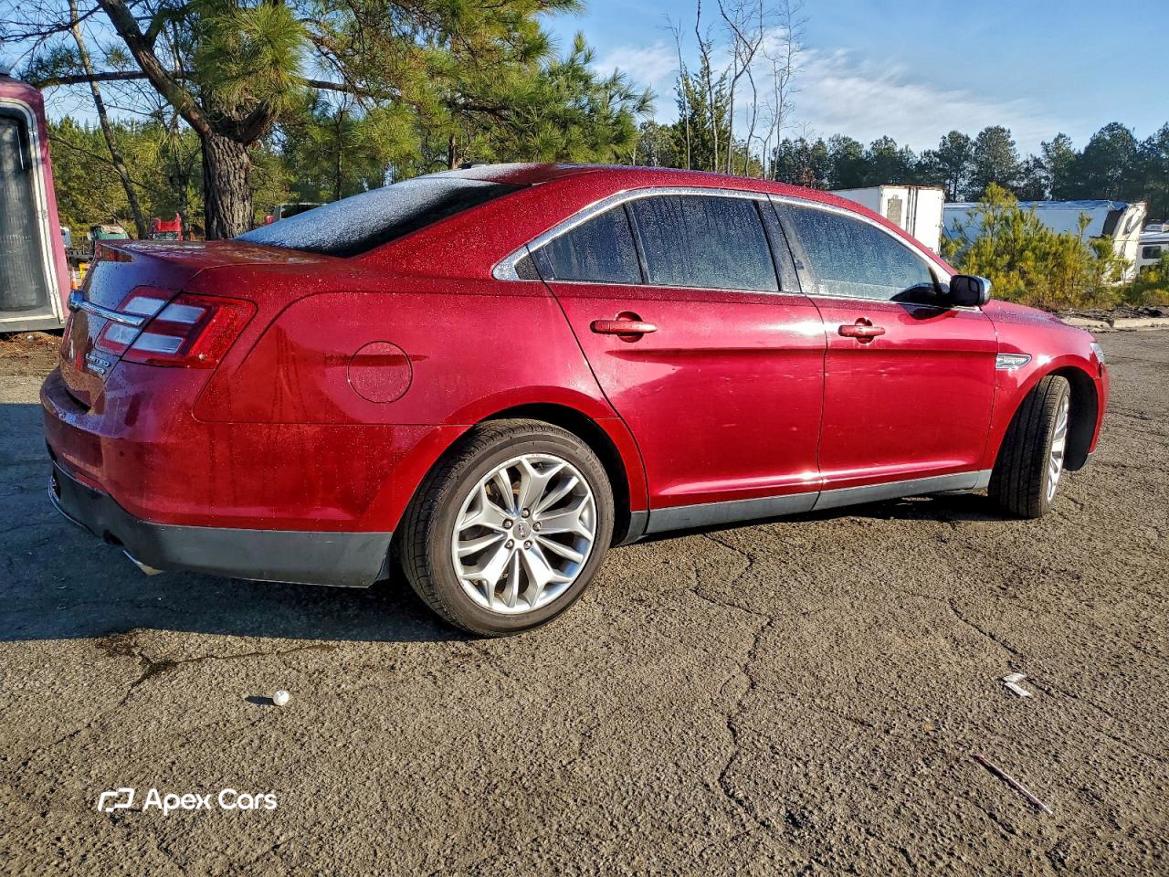 Ford Taurus 2016