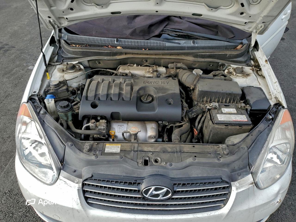 Hyundai Accent 2010