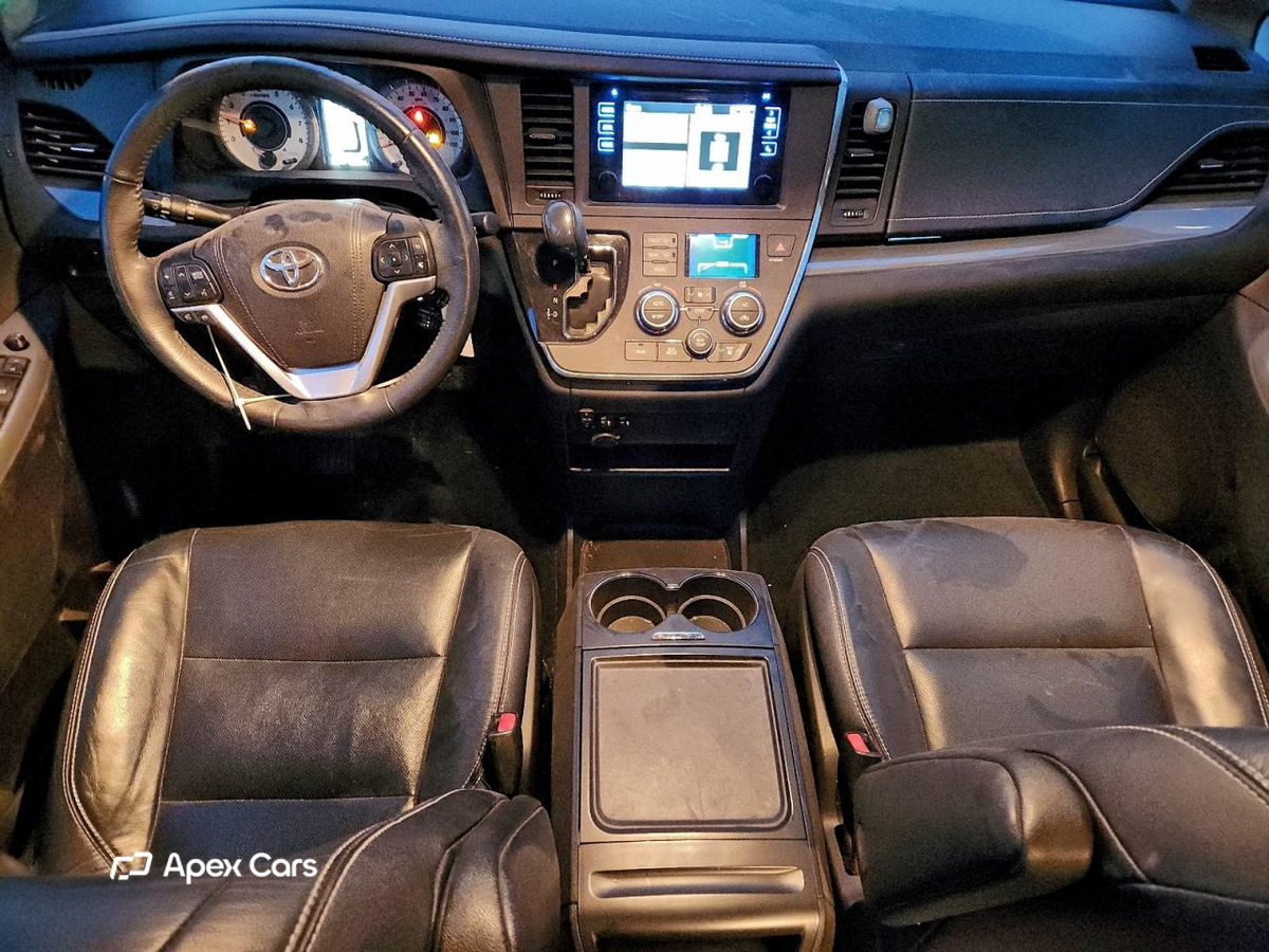 Toyota Sienna 2017