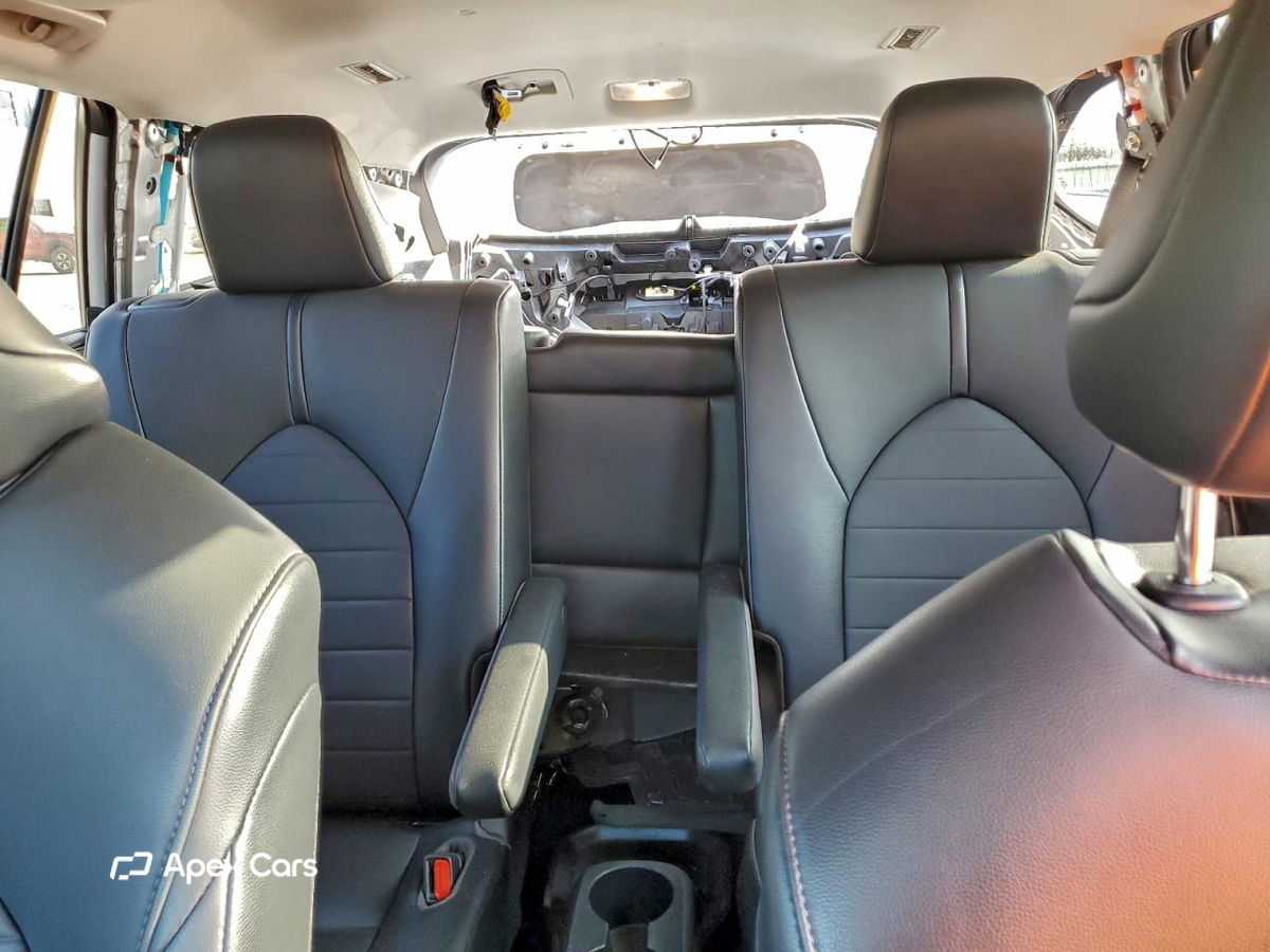Toyota Highlander 2021