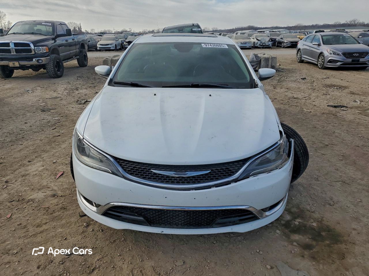 Chrysler 200 2015