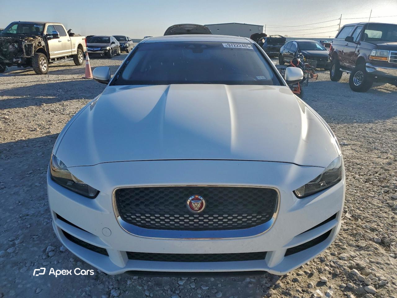 Jaguar XE 2017