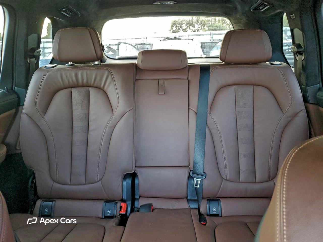 BMW X7 2021