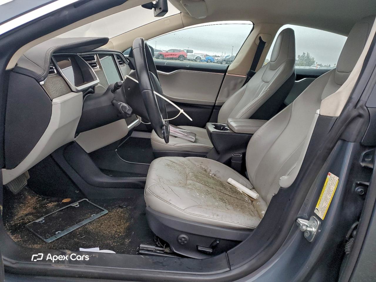 Tesla Model S 2013