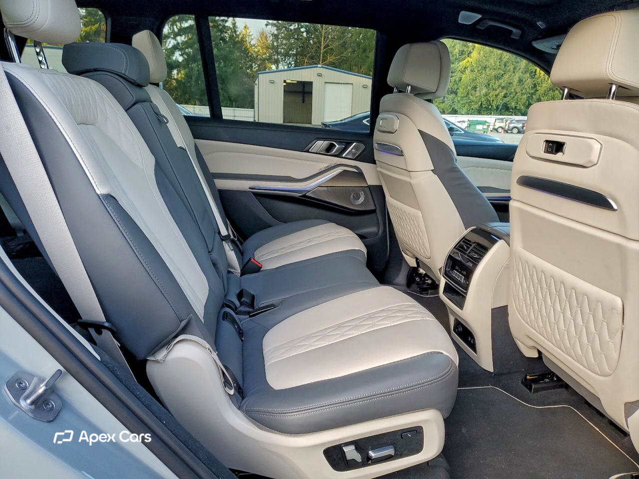 BMW X7 2023