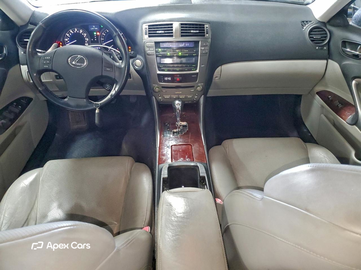 Lexus IS 2006