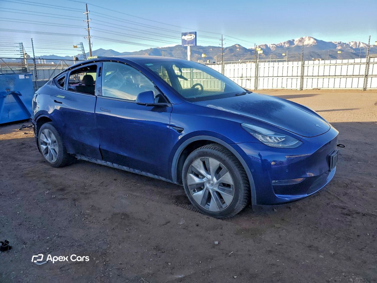 Tesla Model Y 2023