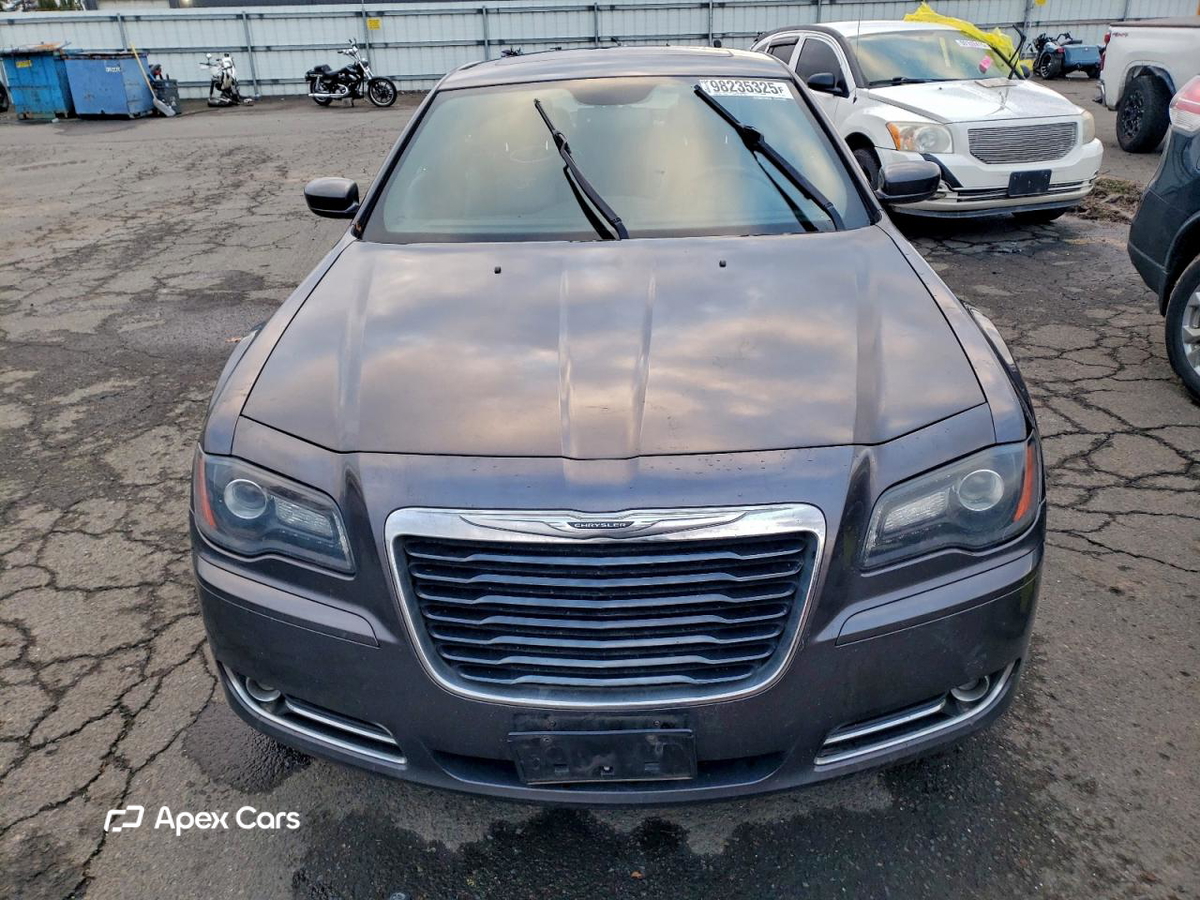 Chrysler 300 2014