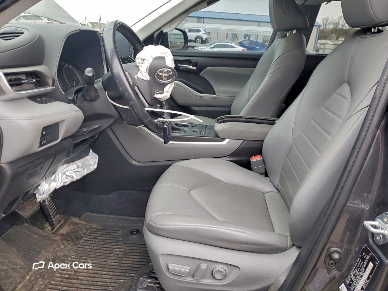 Toyota Highlander 2021