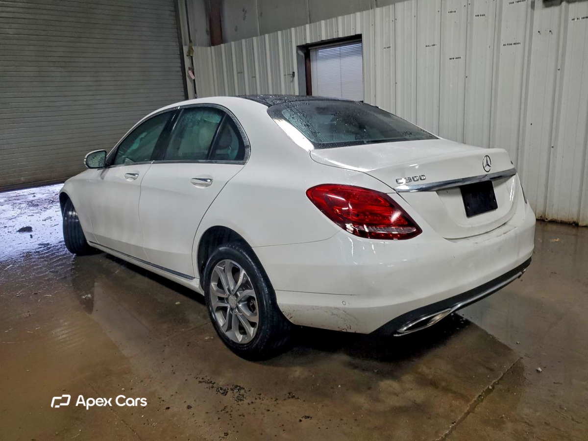 Mercedes-Benz  2015
