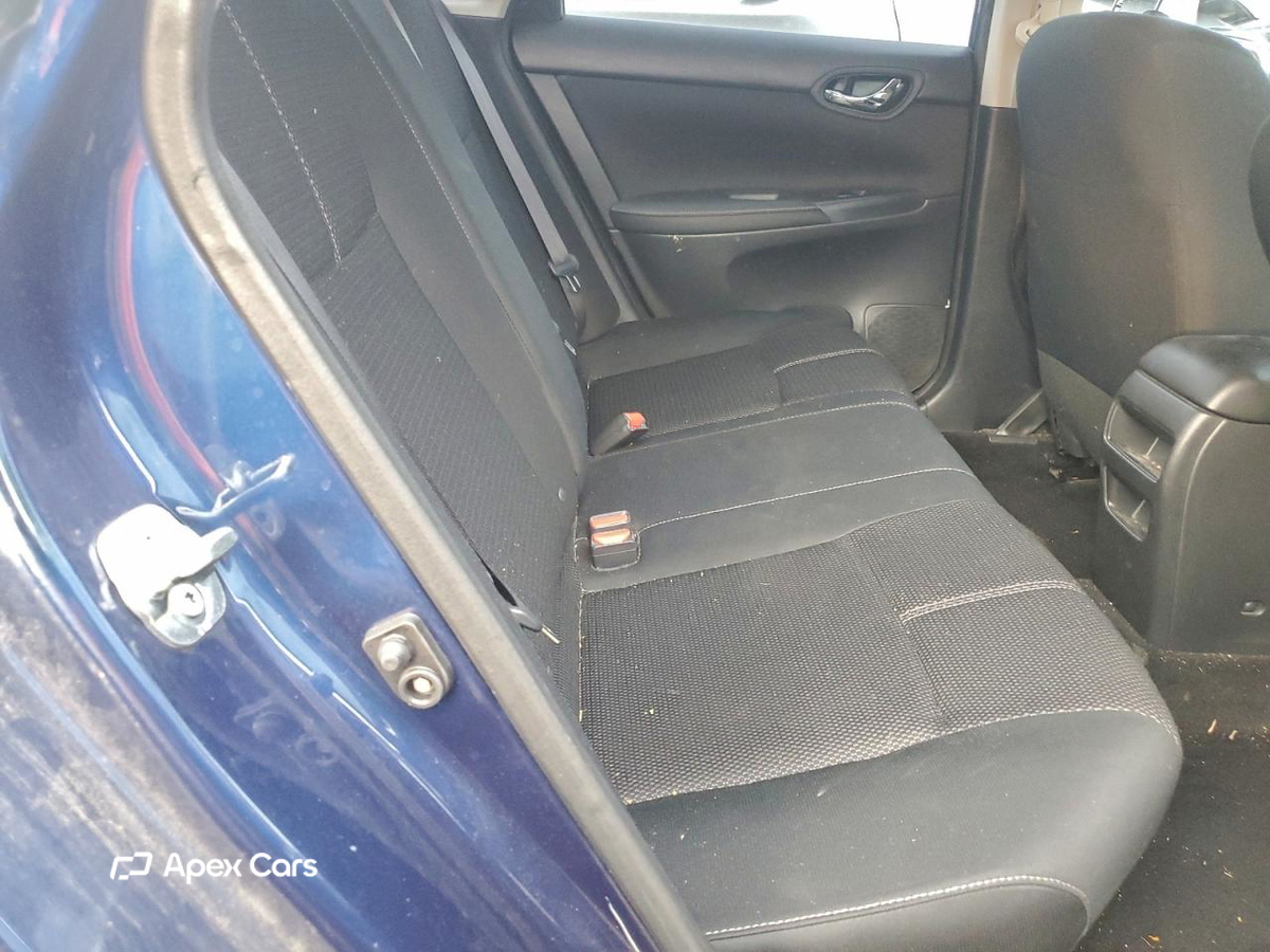 Nissan Sentra 2018