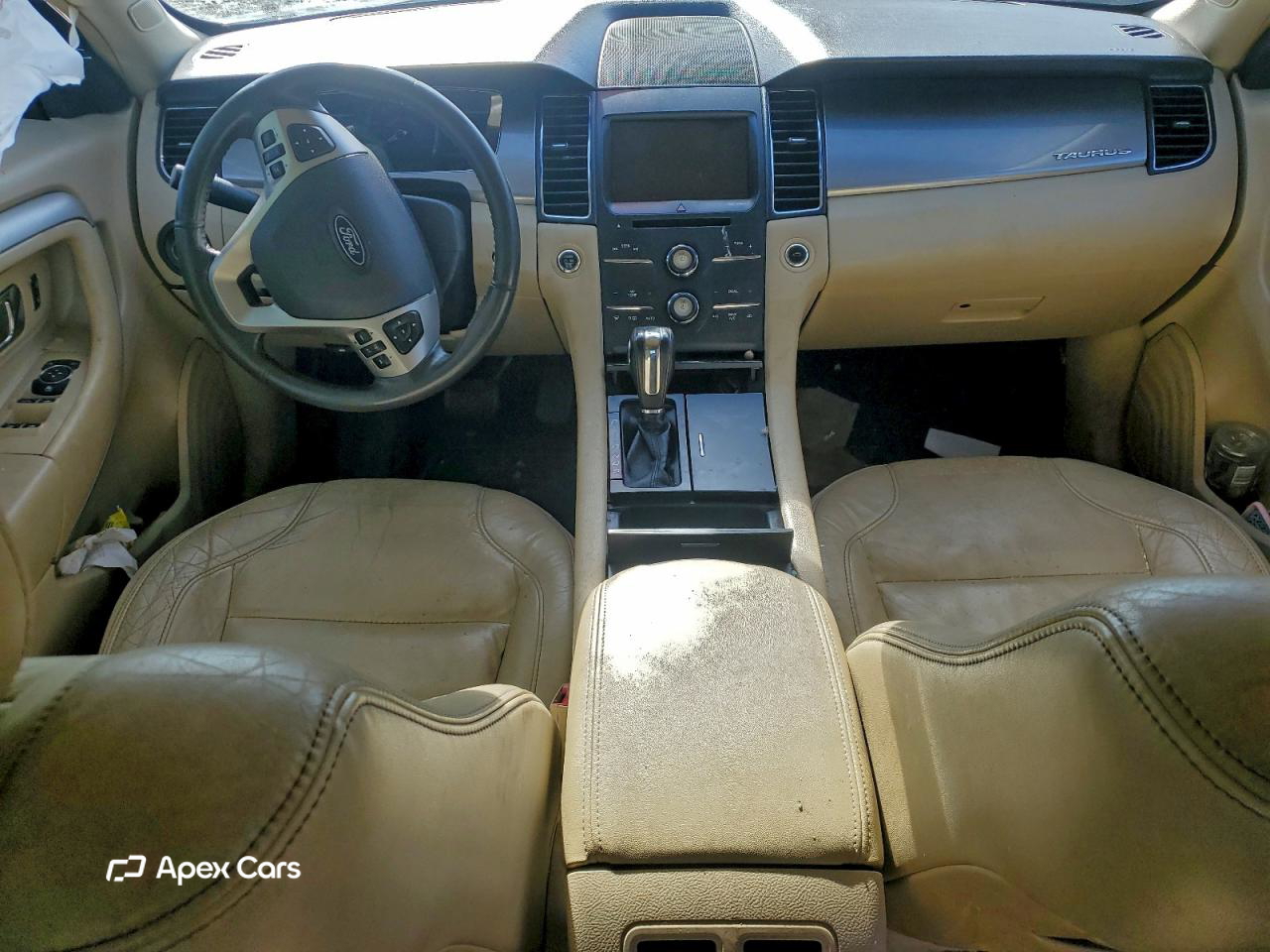 Ford Taurus 2015