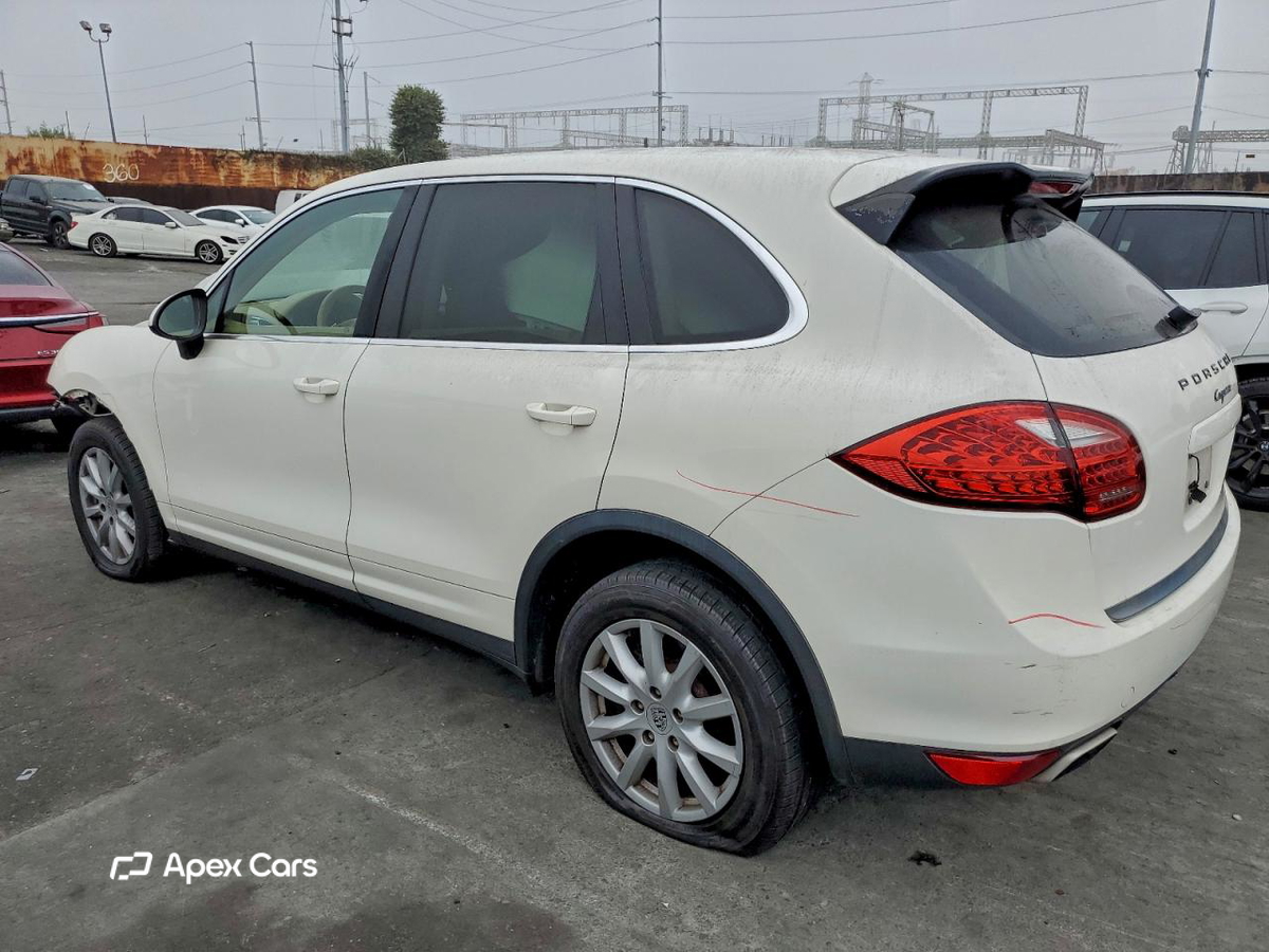 Porsche Cayenne 2011