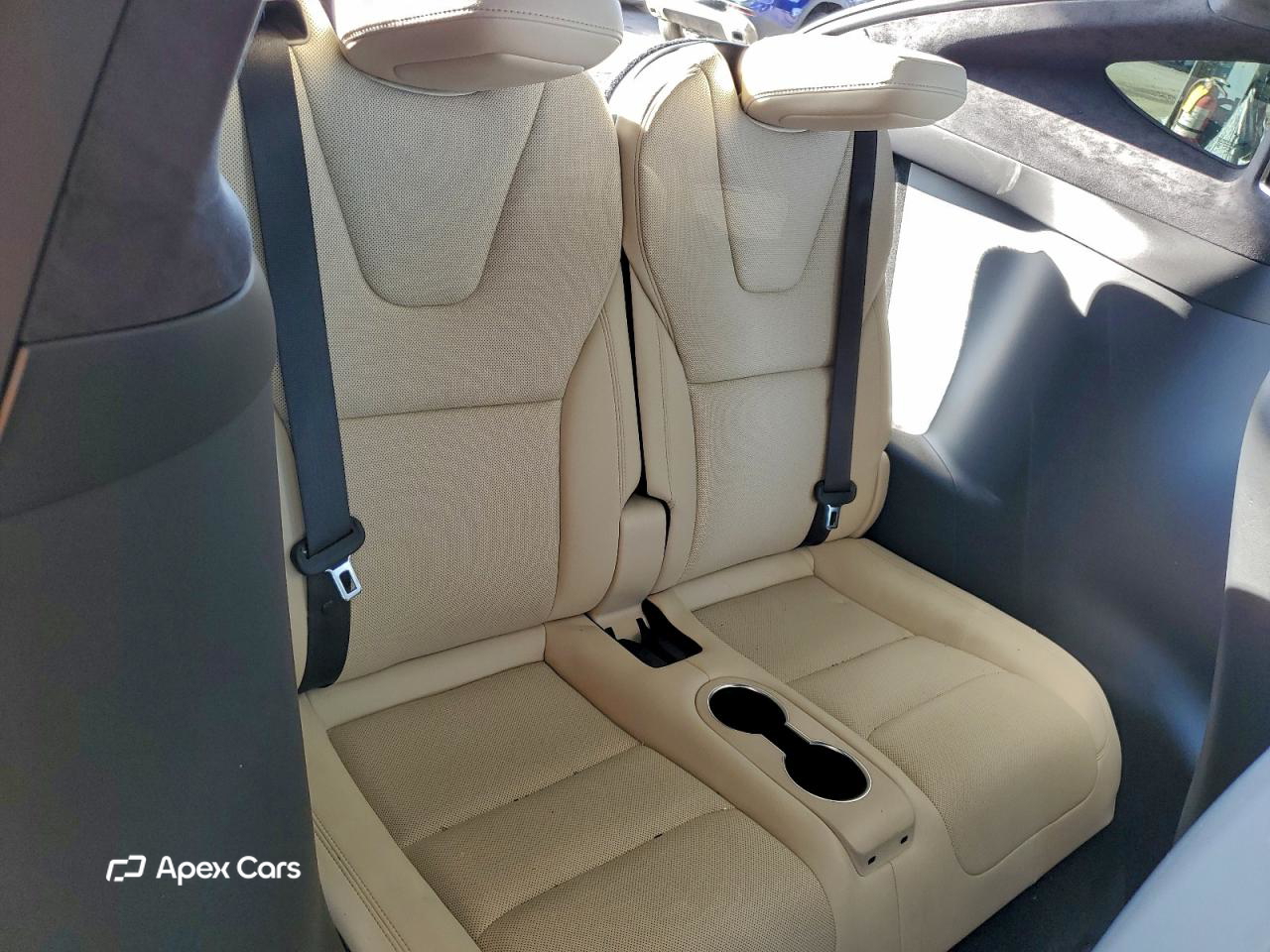 Tesla Model X 2023