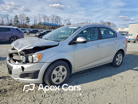 Chevrolet Sonic 2016 - Image 1 of 13
