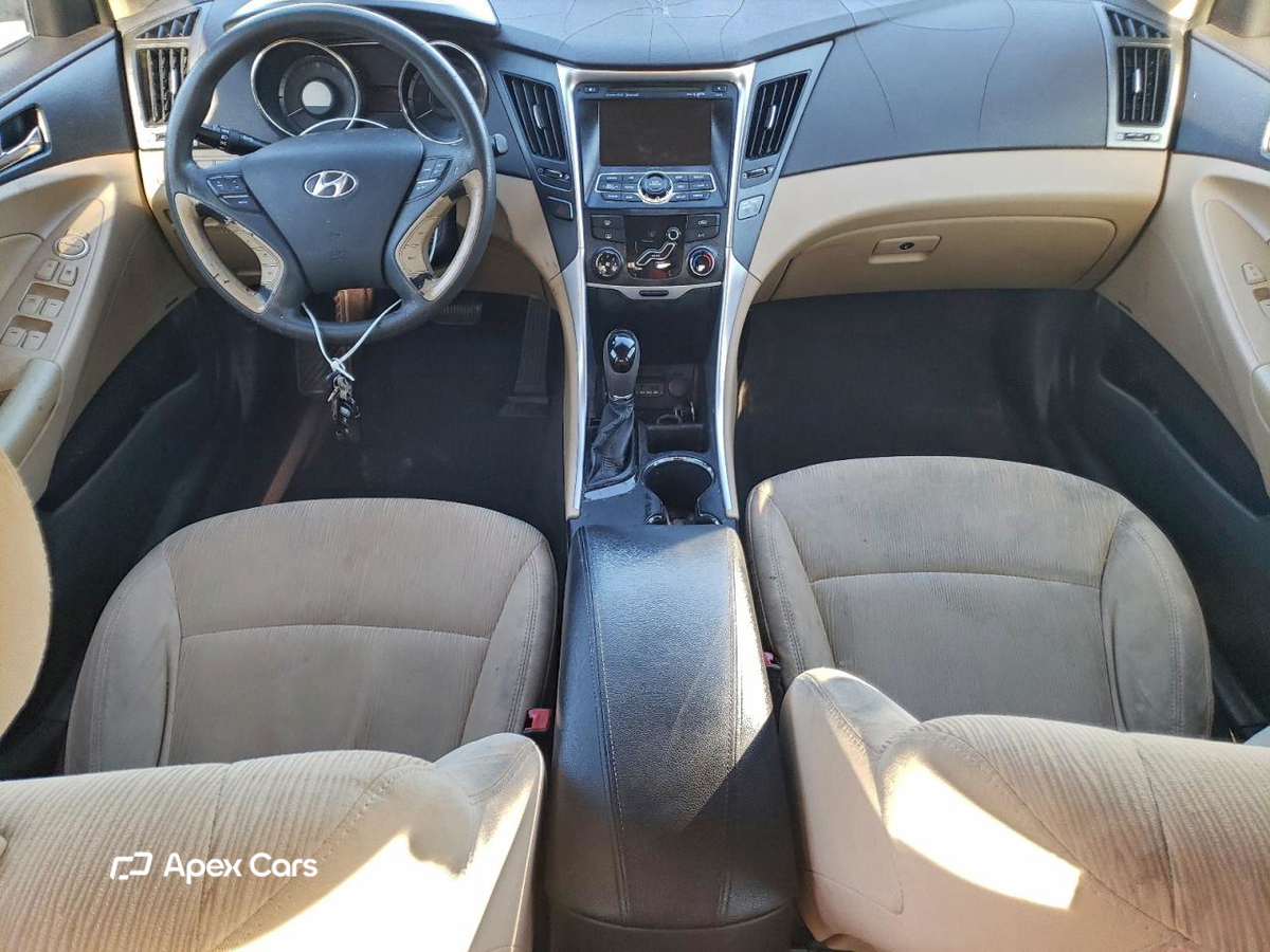 Hyundai Sonata 2011