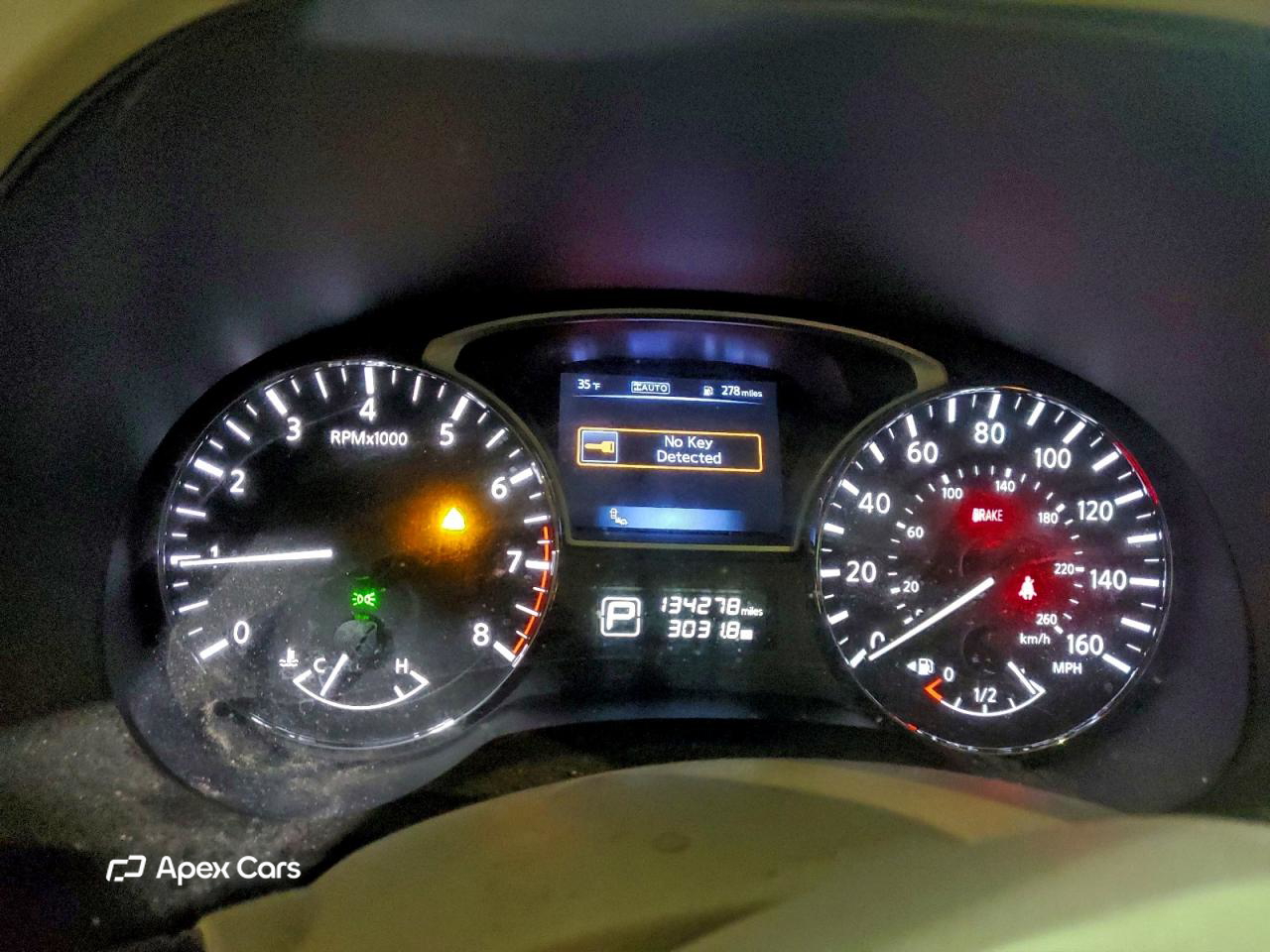 Nissan Pathfinder 2015