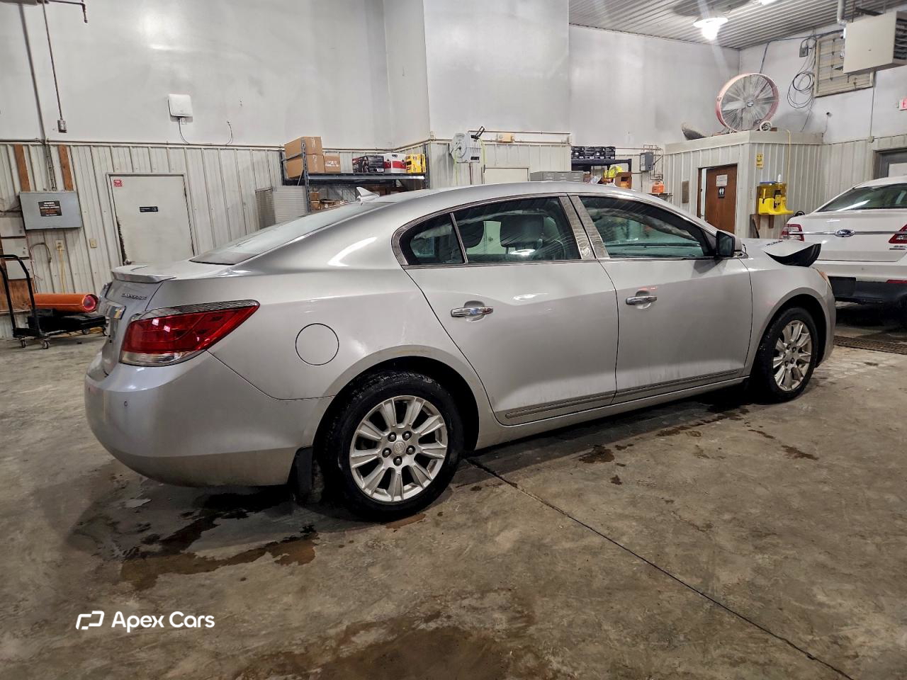 Buick LaCrosse 2012