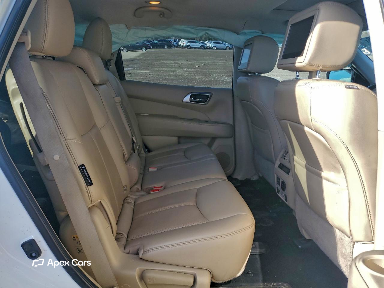 Nissan Pathfinder 2018