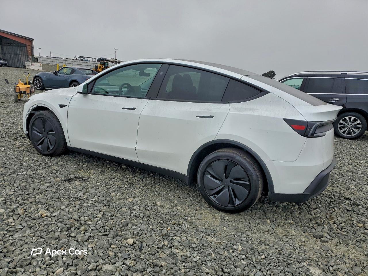 Tesla Model Y 2026