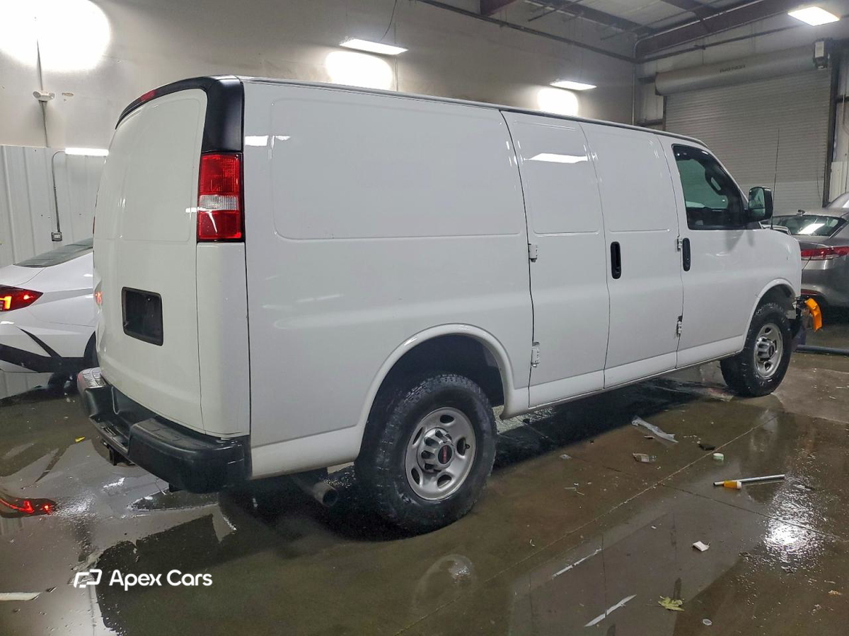 GMC Savana 2020