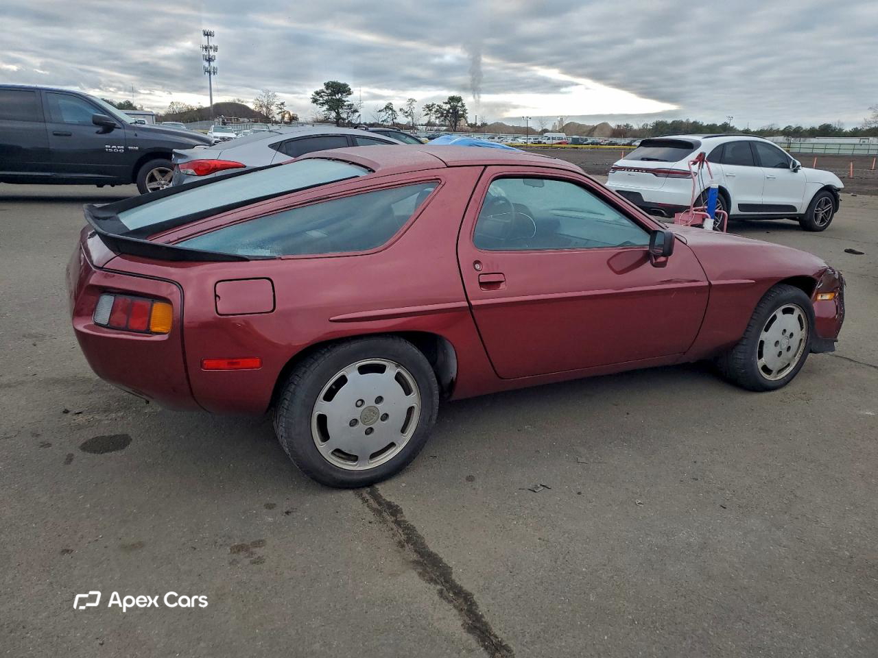 Porsche 928 1985