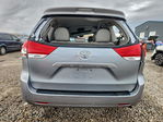 Toyota Sienna 2012