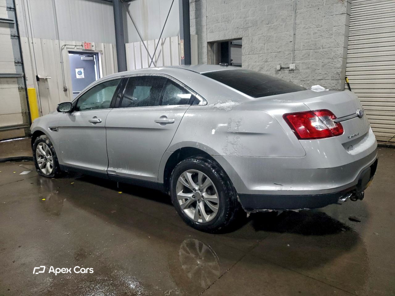 Ford Taurus 2011