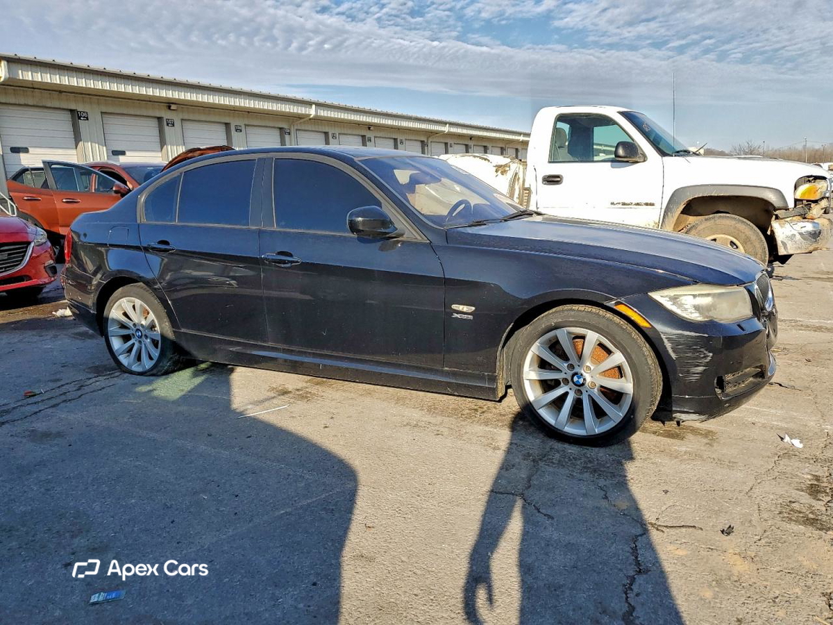 BMW Series 3 2011