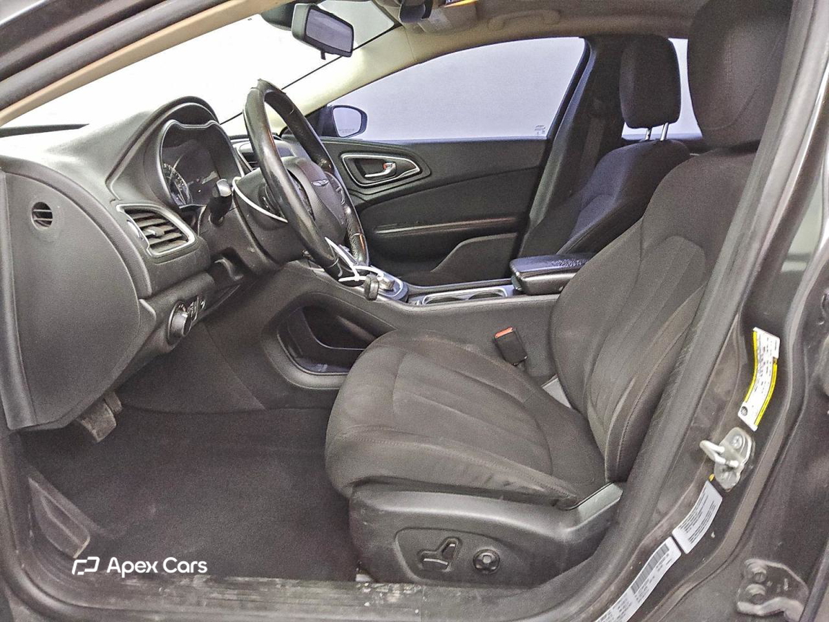 Chrysler 200 2015